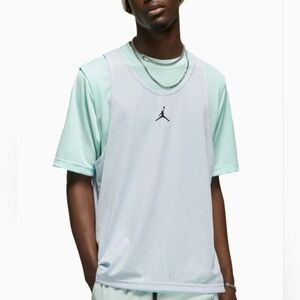 Nike Air Jordan 3 in 1 Statement T-Shirt Tank Combo Size Small NWT